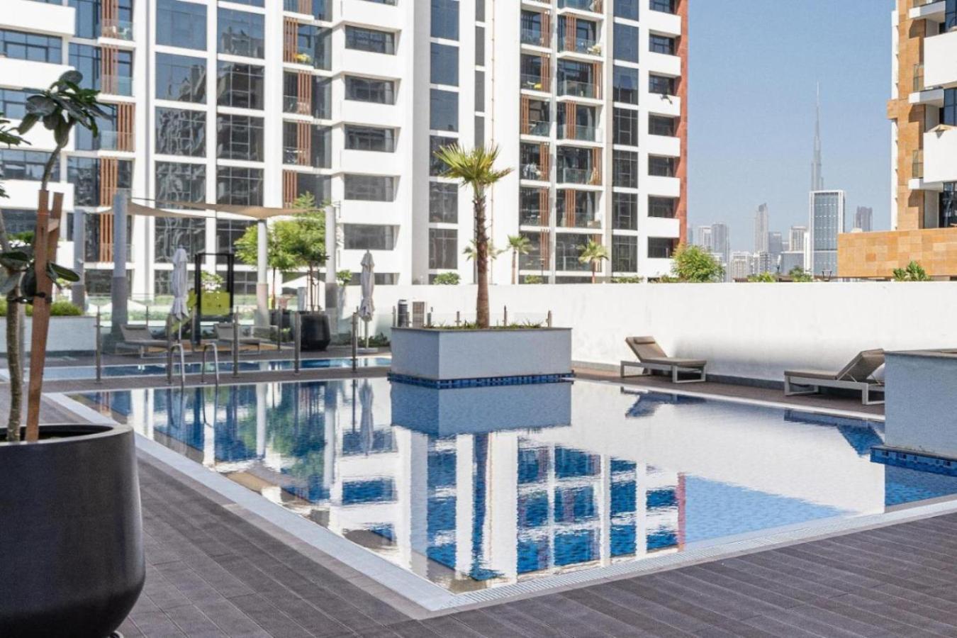 Apartment Trendy Azizi Riviera 1-bed With Balcony Views Dubai
