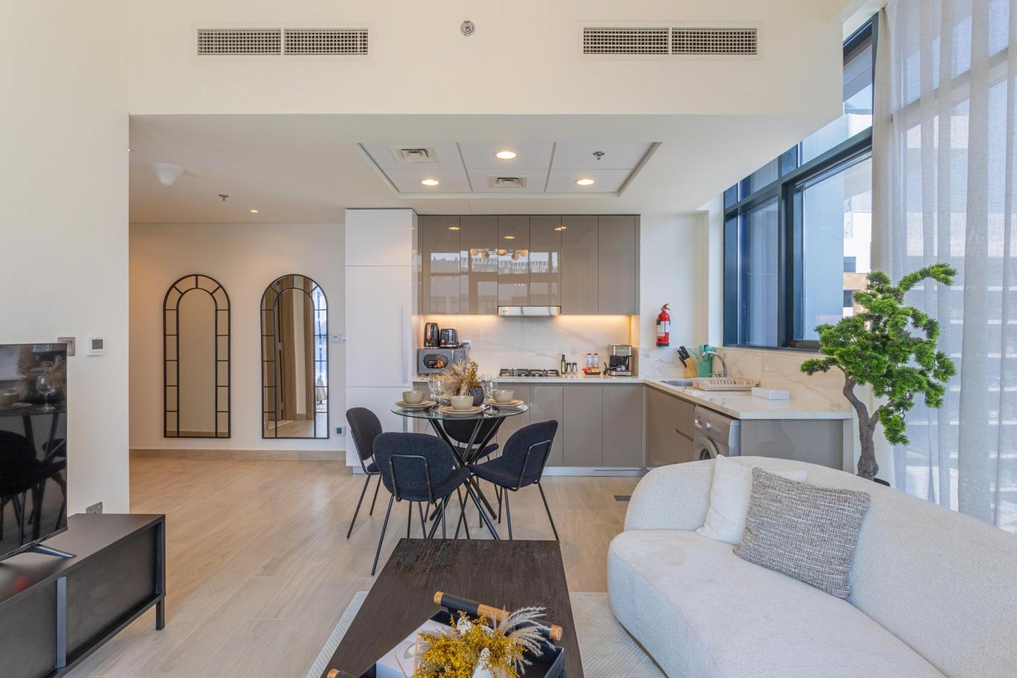 Trendy Azizi Riviera 1-bed With Balcony Views * Dubai